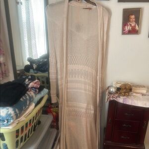 Bellini Cream Cardigan Sweater Luxurious Style